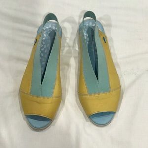 Women’s “Cloud” Yellow/Blue Flat Shoes